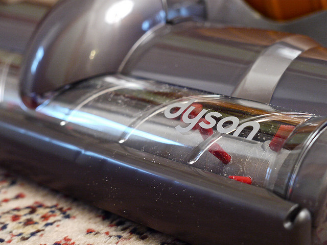 A Review of Dyson popular vacuum cleaner